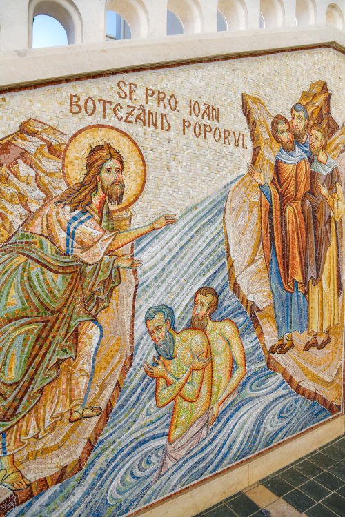 Frumuseţea creaţiei zugrăvită în mozaicurile unei stavropighii patriarhale Poza 197042