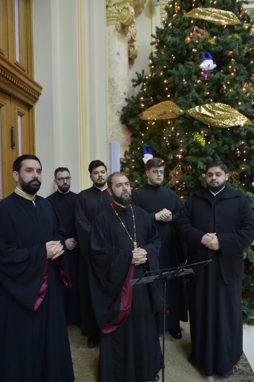 Patriarhul României și-a sărbătorit sfântul ocrotitor Poza 197210