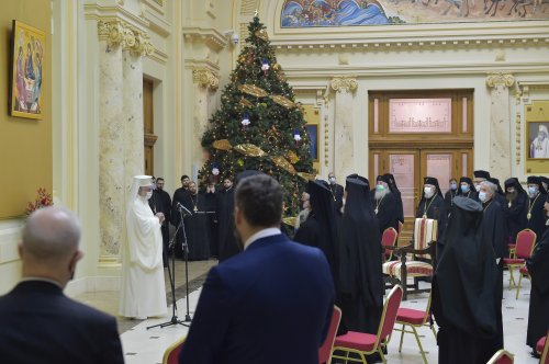 Patriarhul României și-a sărbătorit sfântul ocrotitor Poza 197220