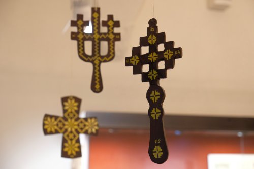 Vernisajul expoziției „Închinare Sfintei Cruci” la muzeul Mănăstirii Antim Poza 197318