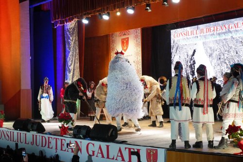Festival de obiceiuri şi tradiţii de Crăciun la Galaţi Poza 197467