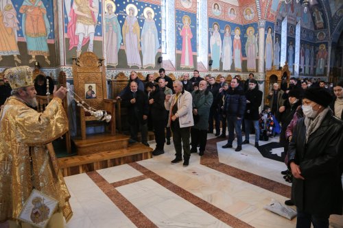 Slujire arhierească la Mănăstirea Brâncoveanu de la Sâmbăta de Sus