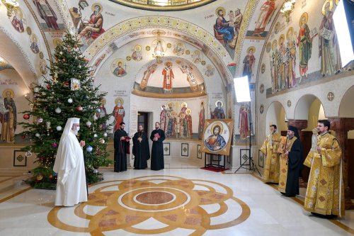 Vestirea tradițională a Nașterii Domnului la Reședința Patriarhală Poza 198254