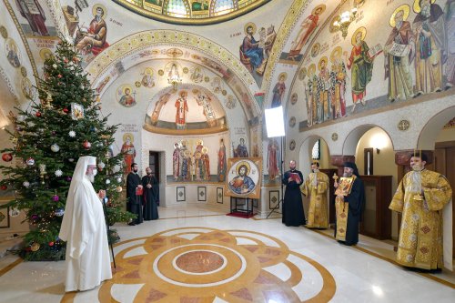 Vestirea tradițională a Nașterii Domnului la Reședința Patriarhală Poza 198257