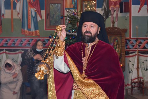 Binecuvântarea Patriarhului României pentru credincioșii din Urlați Poza 198654