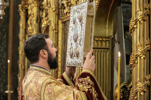 Cinstirea Întâiului Mucenic al Bisericii la Catedrala Patriarhală Poza 198731