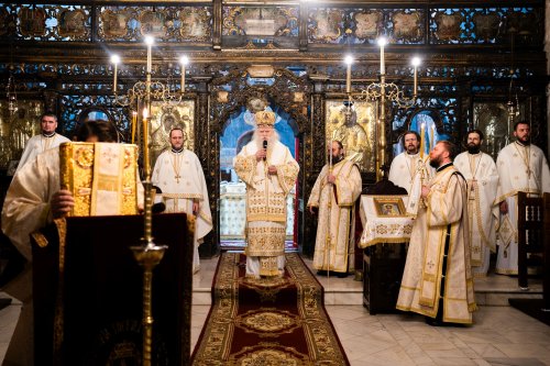 Binecuvântare arhierească la trecerea dintre ani la Catedrala Arhiepiscopală din Suceava Poza 199355