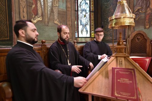 Rugăciune și binecuvântare la început de an la Catedrala Patriarhală Poza 199313