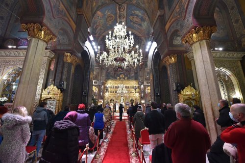 Rugăciune și binecuvântare la început de an la Catedrala Patriarhală Poza 199324
