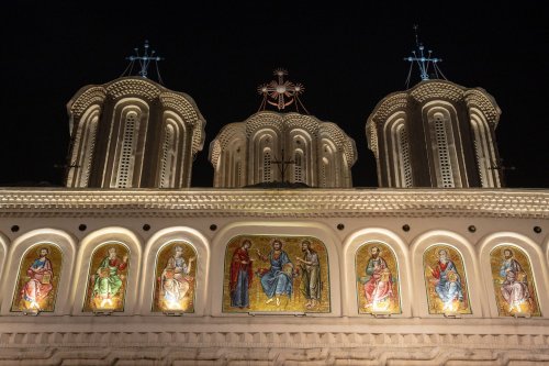 Slujba din noaptea trecerii dintre ani la Catedrala Patriarhală Poza 199394