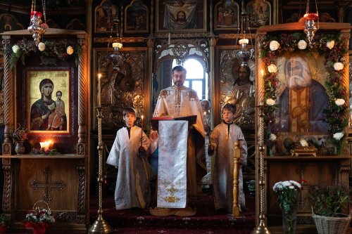Sfântul Serafim de Sarov, cinstit la biserica din Capitală ce are moaștele sale Poza 199546