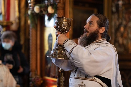 Sfântul Serafim de Sarov, cinstit la biserica din Capitală ce are moaștele sale Poza 199565