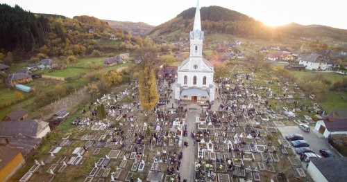 Proiect eparhial - Concurs dedicat cimitirelor parohiale în Episcopia Maramureşului şi Sătmarului Poza 199768