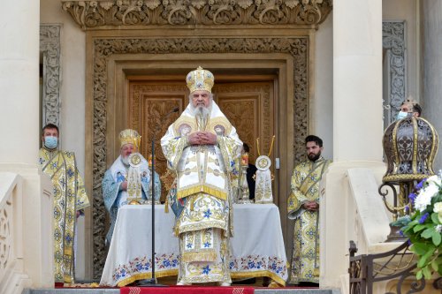 Sărbătoarea Botezului Domnului la Catedrala Patriarhală Poza 200090