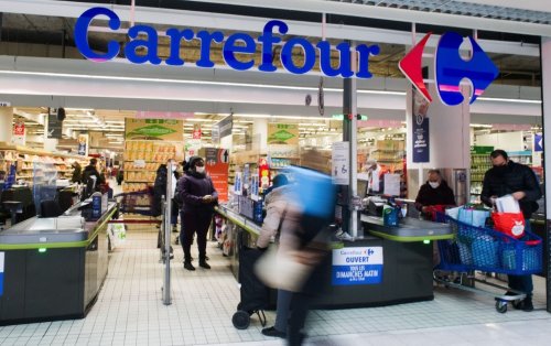 Grupul Auchan, o nouă încercare de a prelua Carrefour