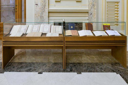 Expoziție dedicată împlinirii a 140 de ani de existență a Tipografiei Cărților Bisericești Poza 201363