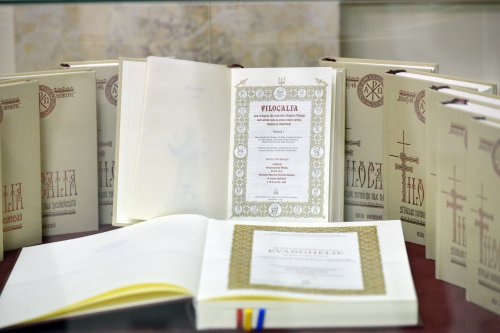 Expoziție dedicată împlinirii a 140 de ani de existență a Tipografiei Cărților Bisericești Poza 201374