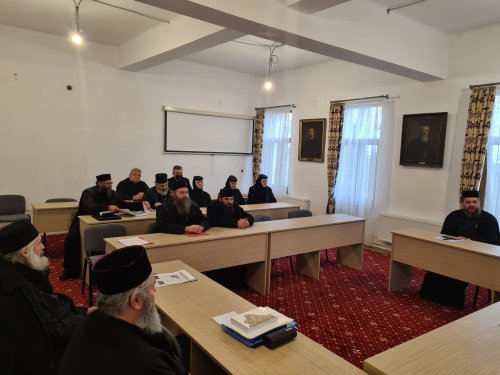 Înființarea unui nou așezământ monahal în Arhiepiscopia Aradului Poza 201442
