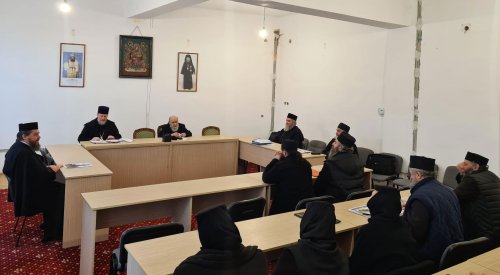 Înființarea unui nou așezământ monahal în Arhiepiscopia Aradului Poza 201444