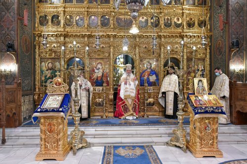 Sărbătorirea Unirii Principatelor Române la Patriarhie Poza 201616
