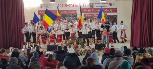 Unirea Principatelor Române sărbătorită de tineri din Arhiepiscopia Craiovei Poza 201735