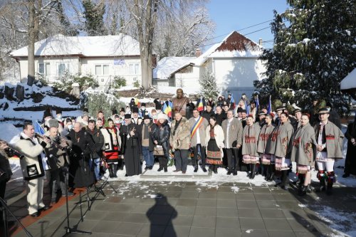 Inaugurarea bustului taragotistului Dumitru Fărcaş la Groşi, Baia Mare Poza 201853