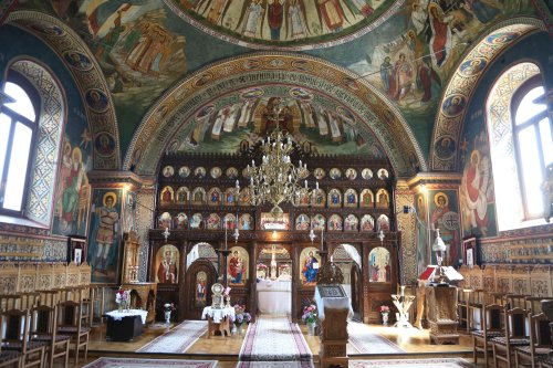 Catedrala Sfântului Andrei Şaguna din Ucea de Sus Poza 201883