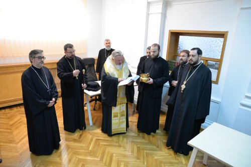Ocrotitorii învățământului teologic cinstiți la Facultatea „Justinian Patriarhul“ Poza 202150