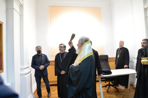 Ocrotitorii învățământului teologic cinstiți la Facultatea „Justinian Patriarhul“ Poza 202151