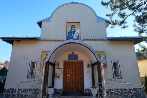 Biserica din Manolache, rod al rugăciunii enoriașilor Poza 201937