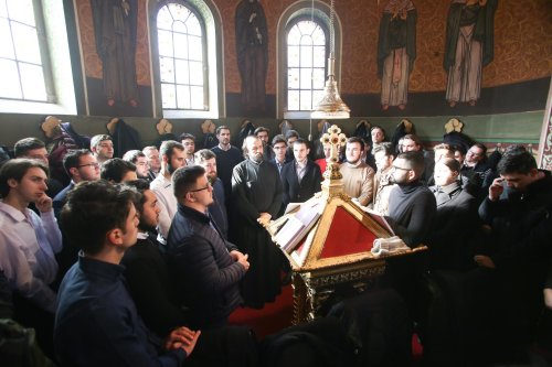 Sfinţii Trei Ierarhi, prăznuiţi la Facultatea de Teologie Ortodoxă din Sibiu Poza 202286