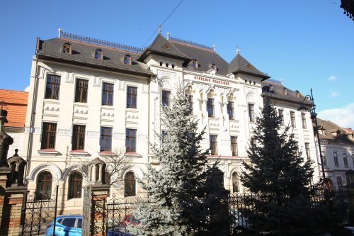 Sfinţii Trei Ierarhi, prăznuiţi la Facultatea de Teologie Ortodoxă din Sibiu Poza 202293