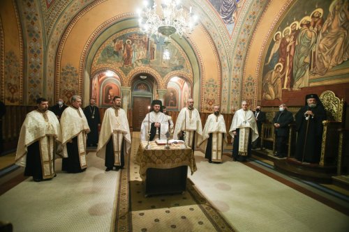 Şedinţa Adunării eparhiale a Arhiepiscopiei Sibiului Poza 202359