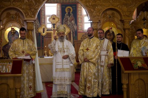 Slujire arhierească la hramul Facultății de Teologie Ortodoxă din Alba Iulia Poza 202366