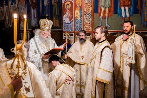 Întâmpinarea Domnului prăznuită la Catedrala Arhiepiscopală din Suceava Poza 202505