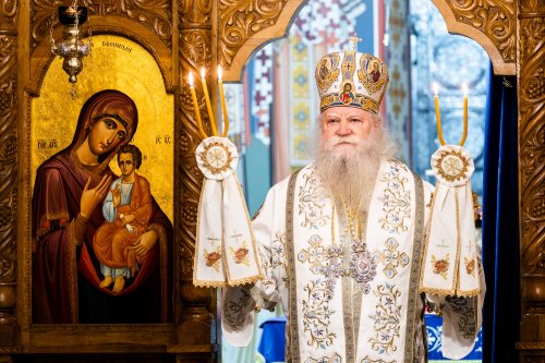 Întâmpinarea Domnului prăznuită la Catedrala Arhiepiscopală din Suceava Poza 202506