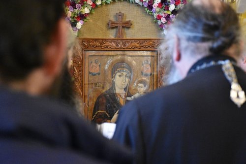 Slujire arhierească la Mănăstirea Nicula Poza 202569