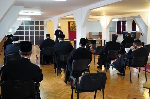 Ședința anuală a Casei de Ajutor Reciproc din Arhiepiscopia Dunării de Jos Poza 203017