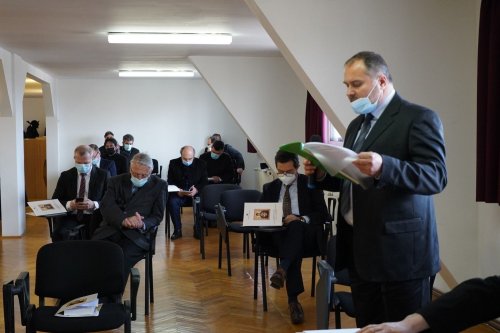 Adunarea Eparhială a Arhiepiscopiei Dunării de Jos Poza 203256