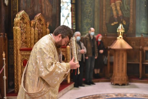 Duminica Vameşului şi a Fariseului la Catedrala Patriarhală Poza 203280