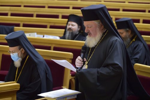 Ședința de lucru a Sfântului Sinod al Bisericii Ortodoxe Române la București  Poza 203796