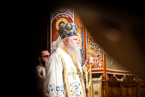Hirotonii la Mănăstirea „Sfântul Ioan cel Nou” din Suceava Poza 203958