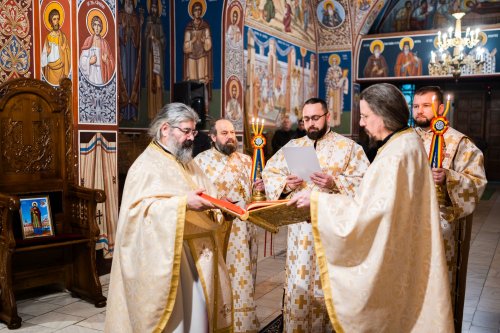 Hirotonii la Mănăstirea „Sfântul Ioan cel Nou” din Suceava Poza 203971