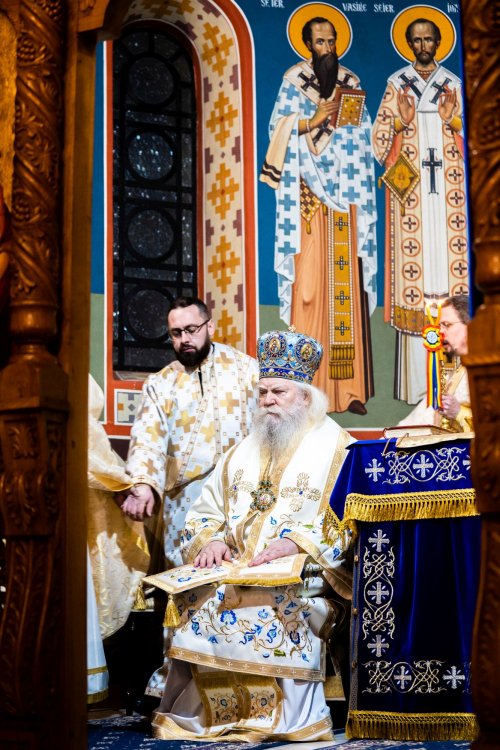 Hirotonii la Mănăstirea „Sfântul Ioan cel Nou” din Suceava Poza 203974