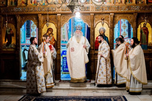 Hirotonii la Mănăstirea „Sfântul Ioan cel Nou” din Suceava Poza 203976