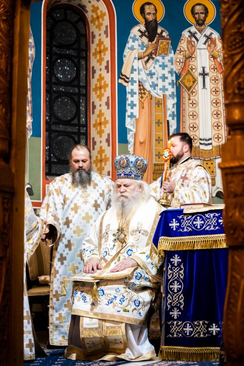 Hirotonii la Mănăstirea „Sfântul Ioan cel Nou” din Suceava Poza 203985
