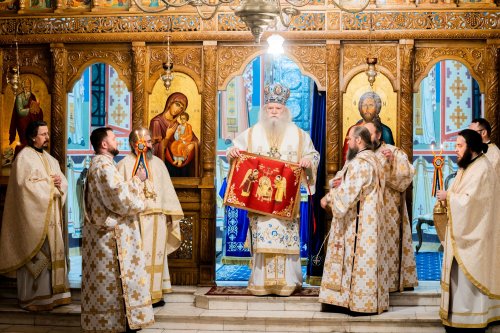 Hirotonii la Mănăstirea „Sfântul Ioan cel Nou” din Suceava Poza 203988