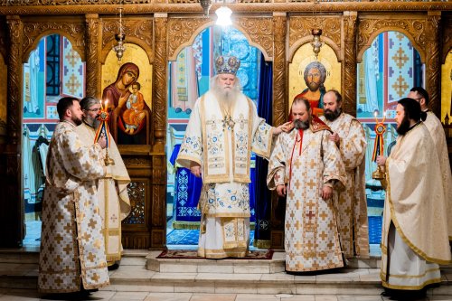 Hirotonii la Mănăstirea „Sfântul Ioan cel Nou” din Suceava Poza 203989