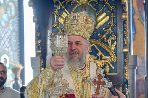 Moment aniversar pentru Arhiepiscopul Dunării de Jos Poza 203941