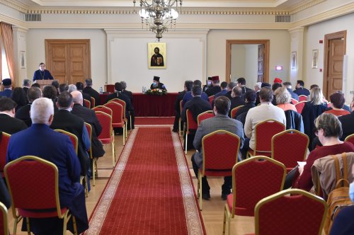 Adunarea Generală a Casei de Ajutor Reciproc a Arhiepiscopiei Bucureștilor Poza 204167